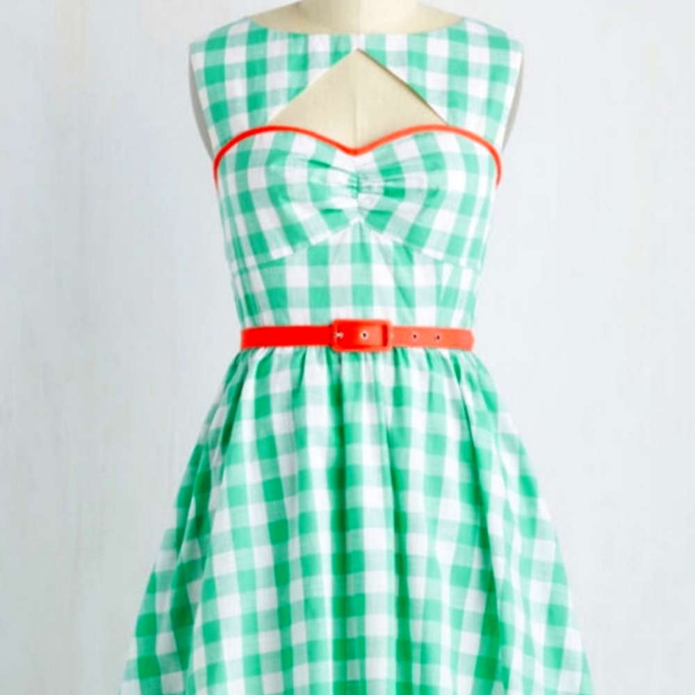 💖Modcloth gingham dress with matching belt retro style💖